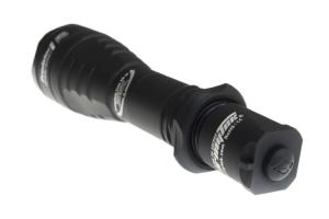Фонарь тактический Armytek Predator XP-L HI, 930 люмен (теплый свет)