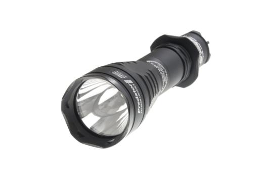 Фонарь тактический Armytek Predator XP-L HI, 930 люмен (теплый свет)